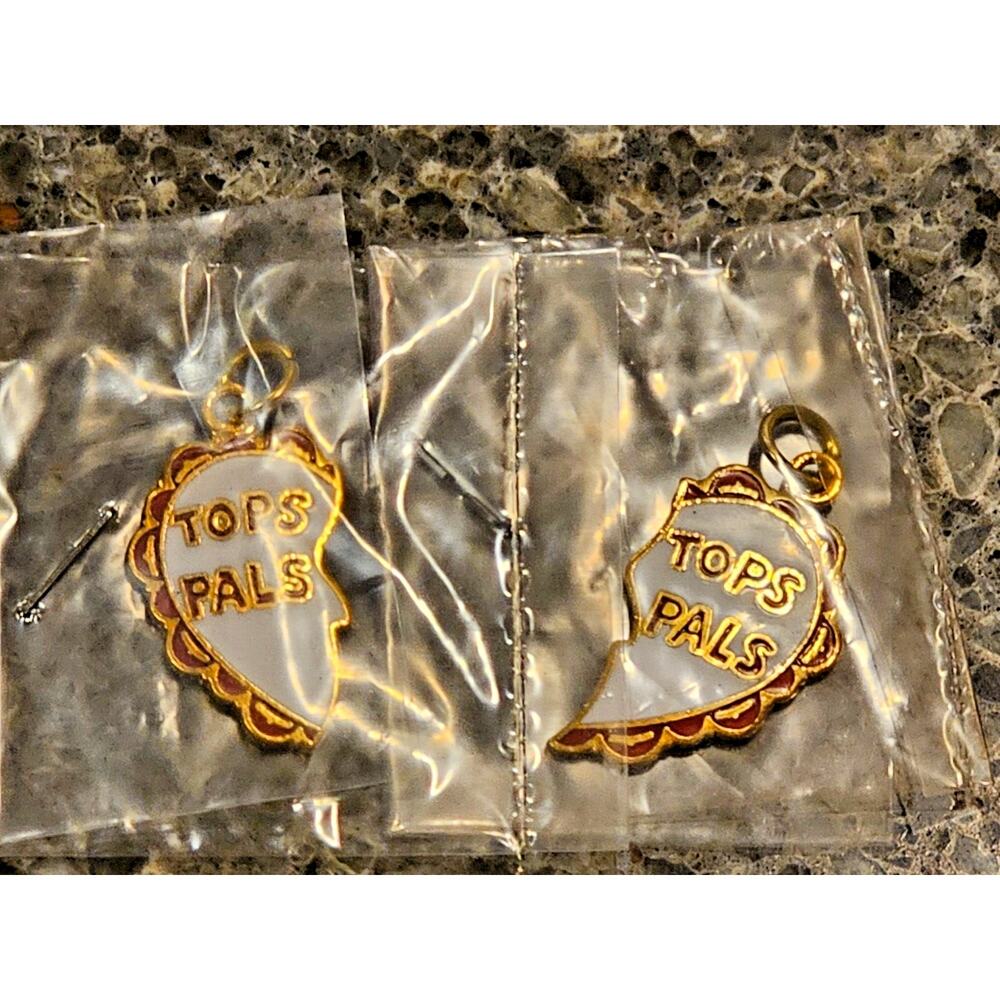 Vtg Lot 2 TOPS 1/2 Heart Pals CHARMS Take Off Pounds Sensibly New